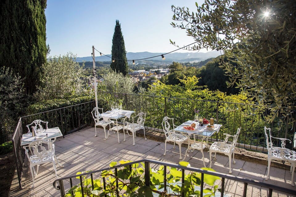 Outdoor Furniture, Garden, Outdoor Table, Estate, Eco Hotel, Chair, Balcony, Landscaping, Yard, Hacienda