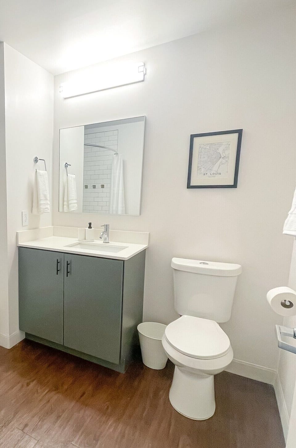 Large Bathroom with Shower