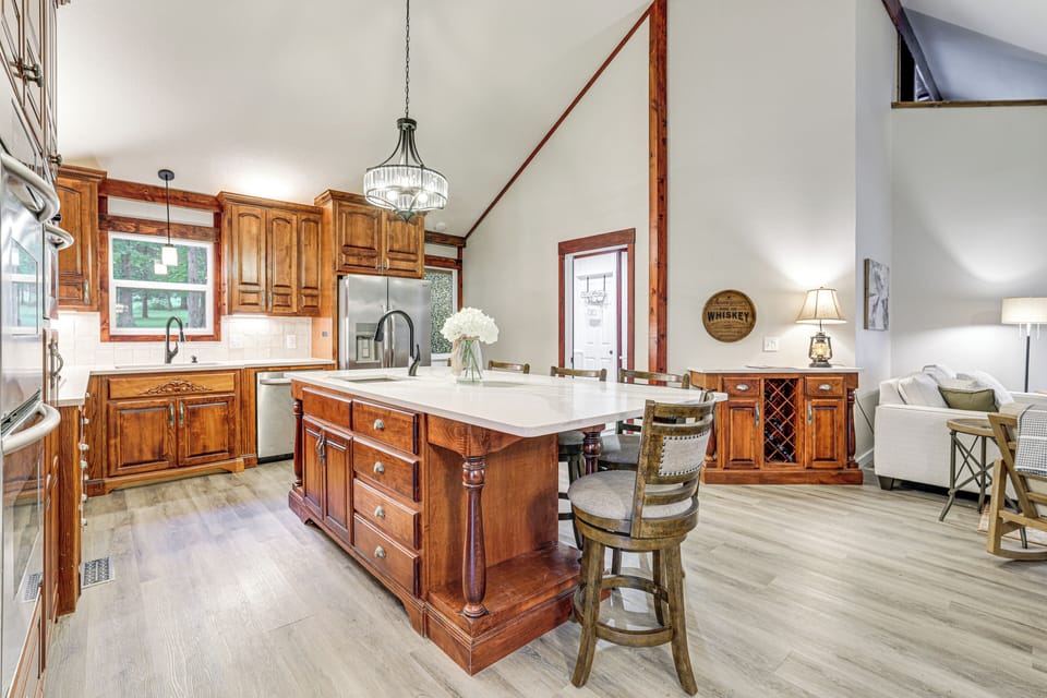 House (4 Bedrooms) | Interior