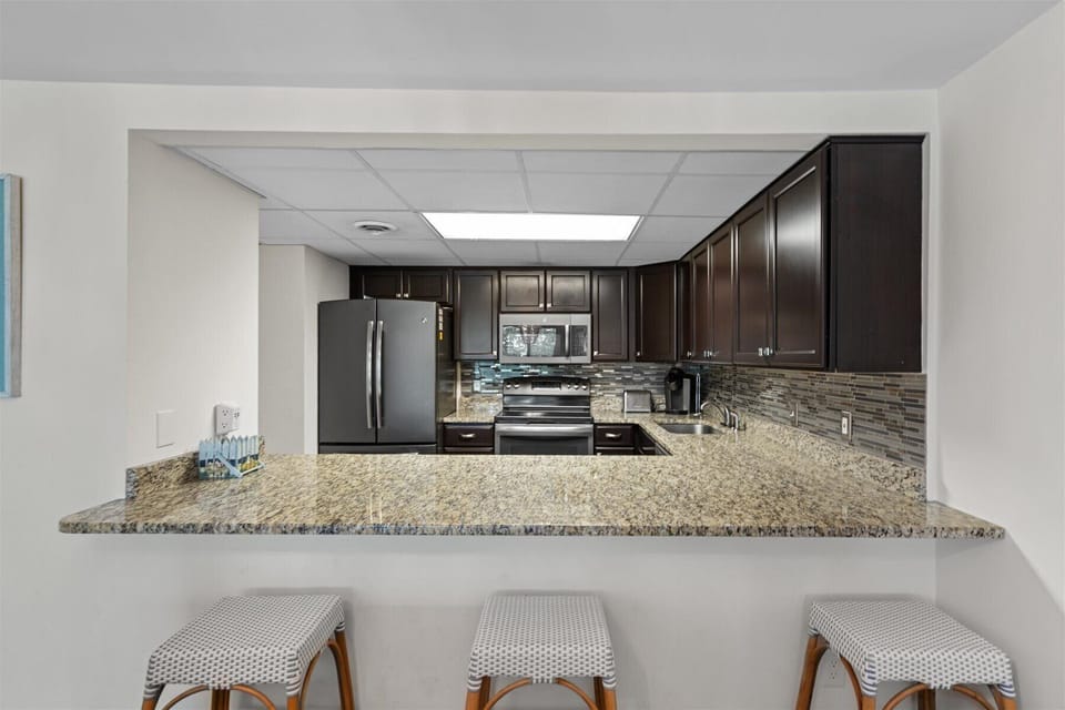 Enjoy your morning meal or mid-day snack at the Breakfast Bar!