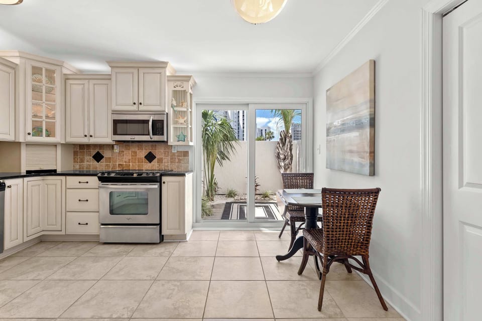 Townhome, Multiple Beds, Patio (Sun-Kissed Shores) | Private kitchen | Fridge, microwave, stovetop, dishwasher