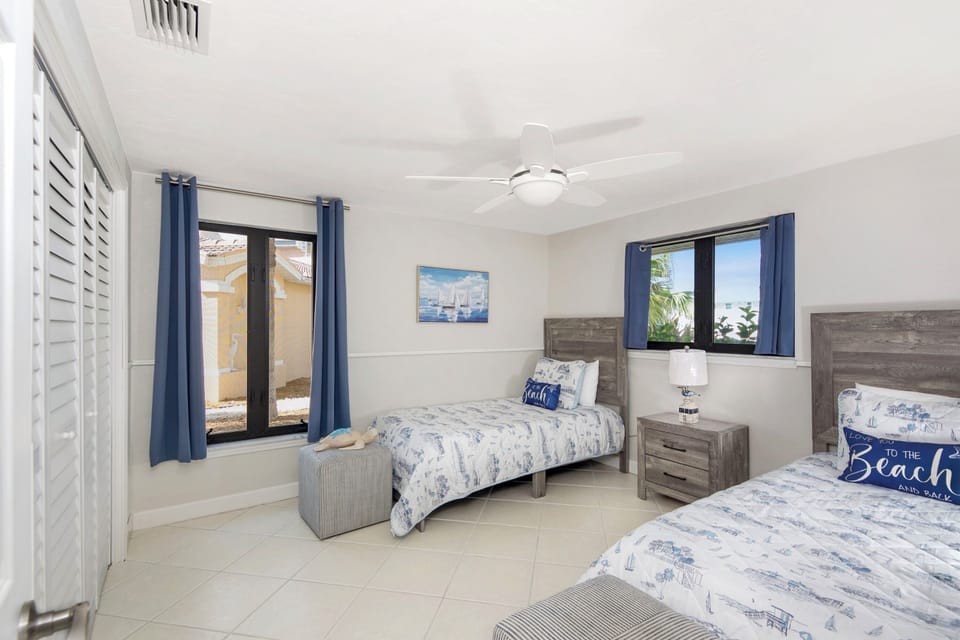 2nd guest bedroom