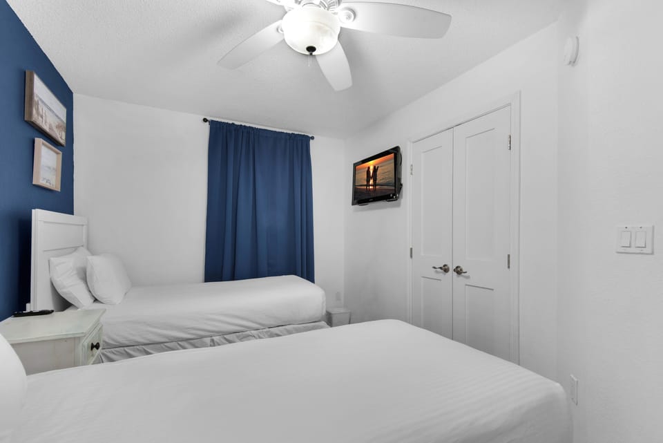 Guest bedroom