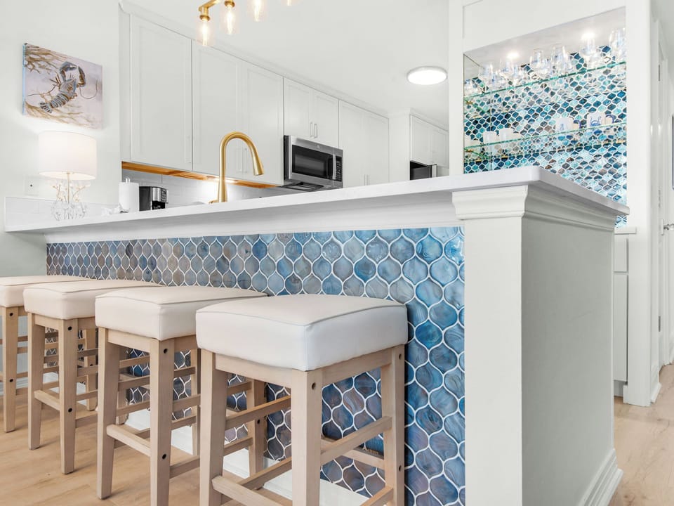 Breakfast Bar with Extra Seating