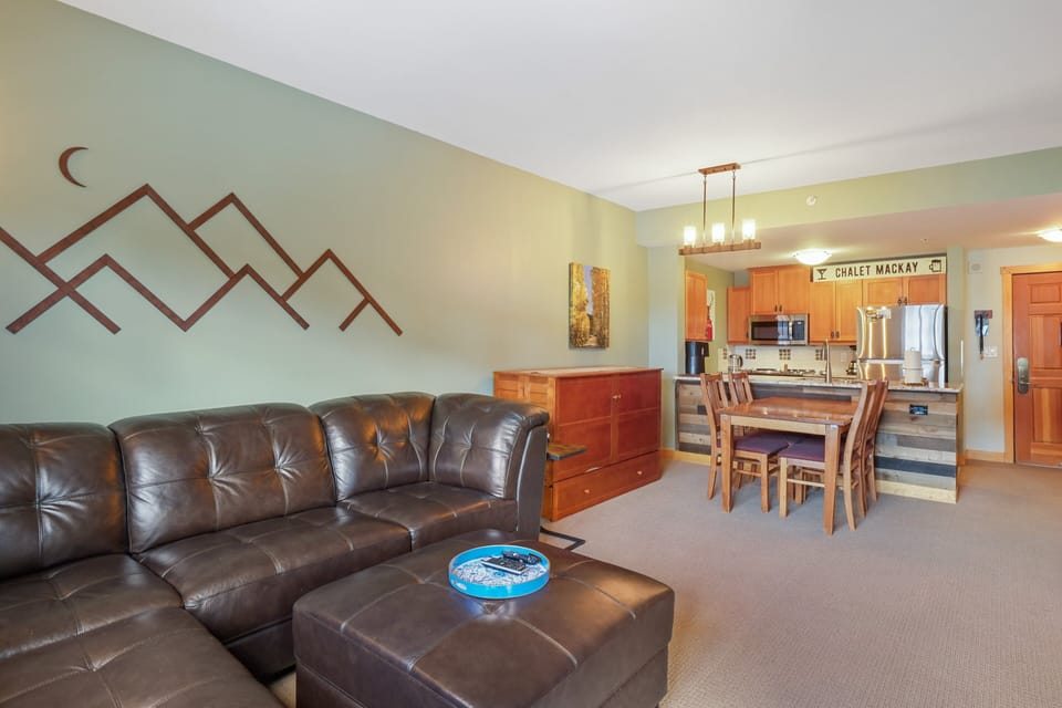 Furniture, Indoors, Living Room, Couch, Table