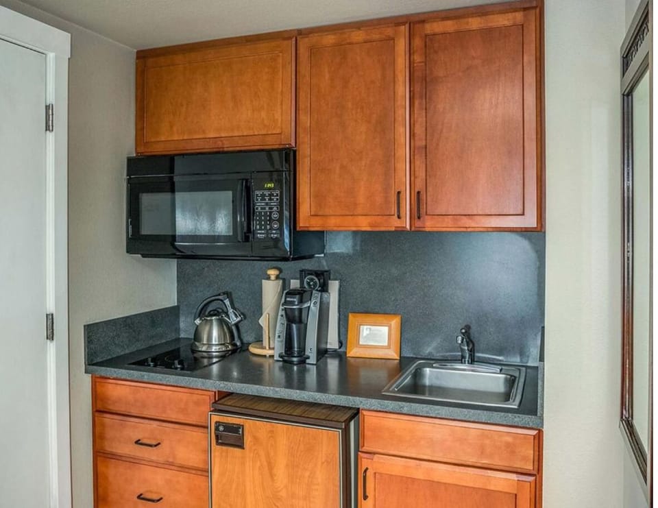 Kitchenette