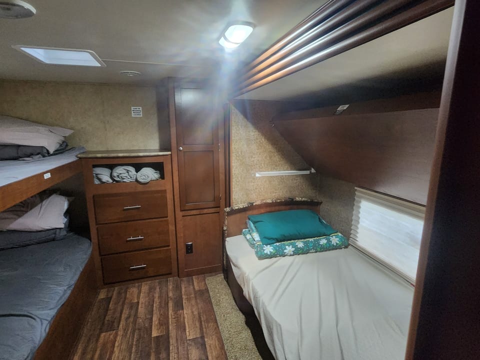 the single bed converts to a table, great place for kids to play