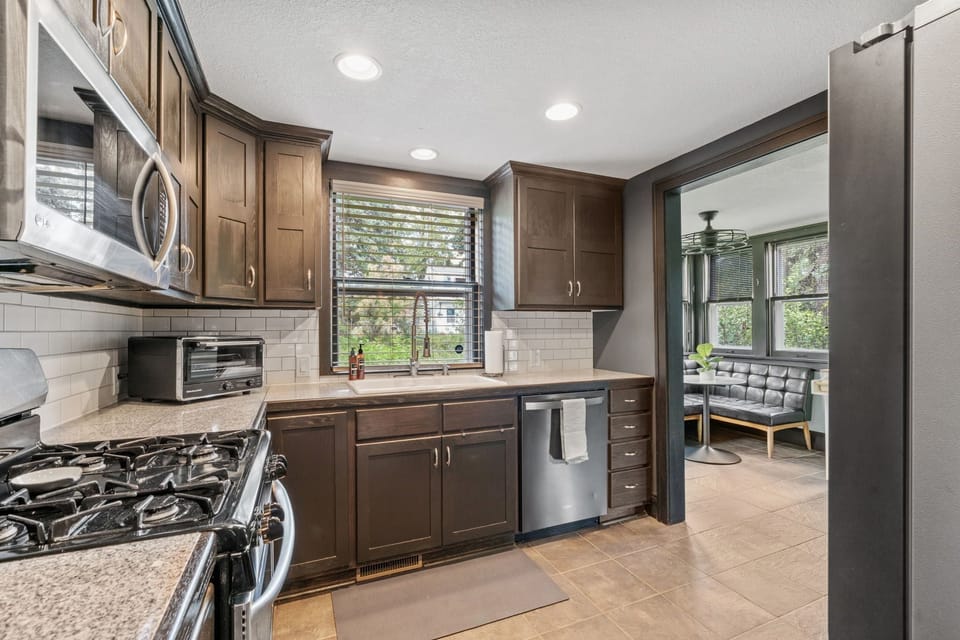 House (2 Bedrooms) | Property amenity