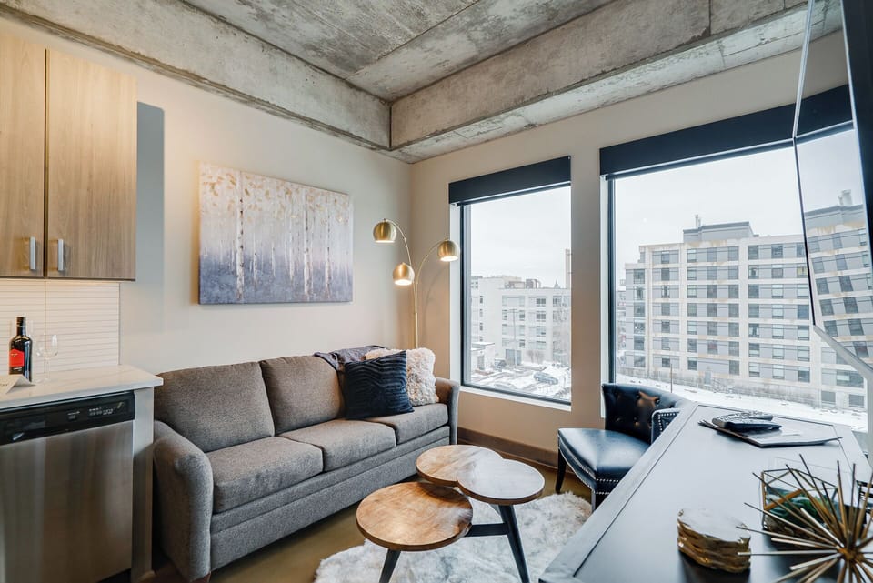 Apartment (0 Bedroom) | Property amenity