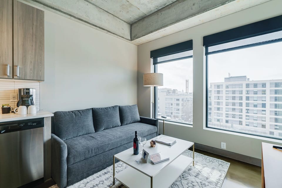 Apartment (0 Bedroom) | Property amenity