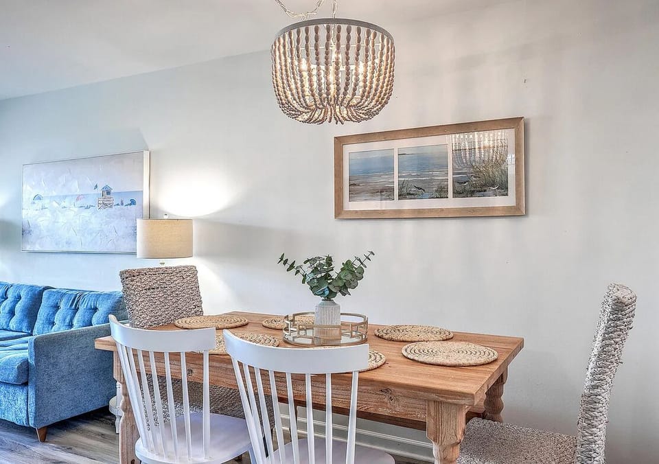 Dining Area | | | 104A Oceanside Villas | Isle of Palms SC | IOP Escapes