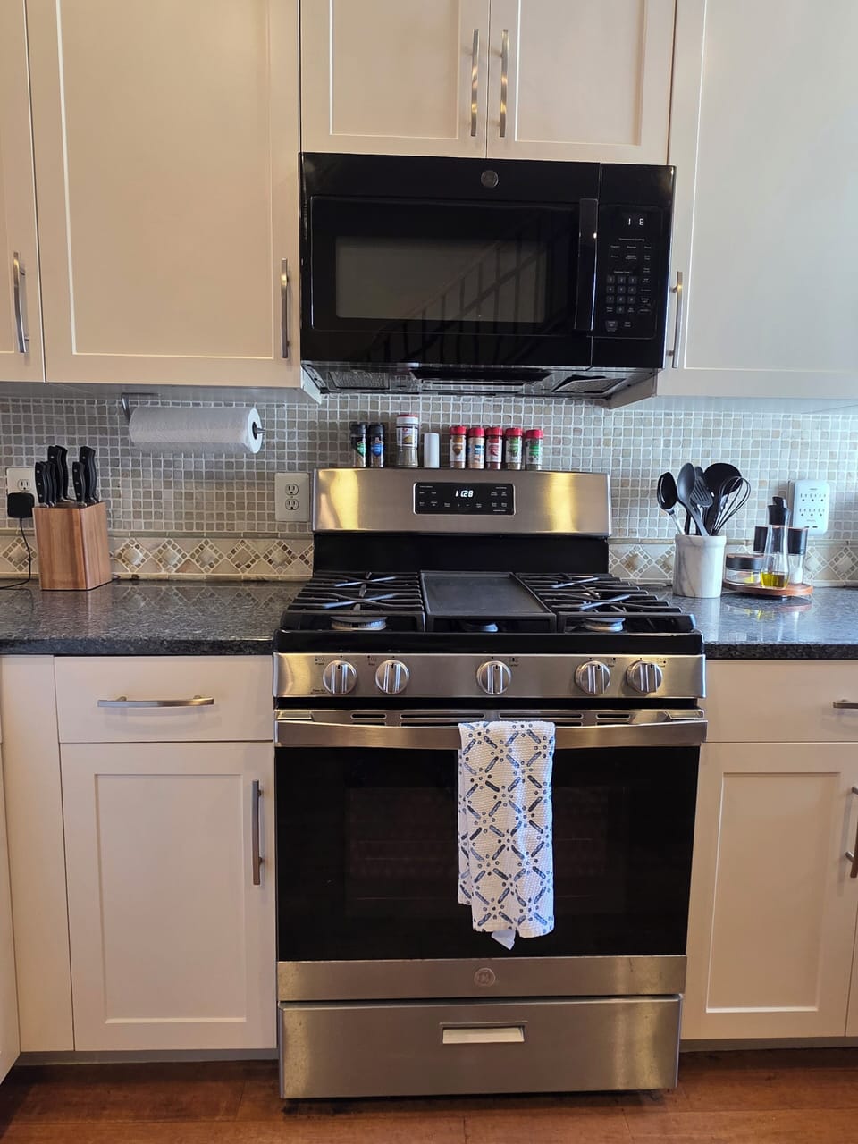 Cooking neccessities: spices, S&P, oil and a great gas stove. Be the chef!