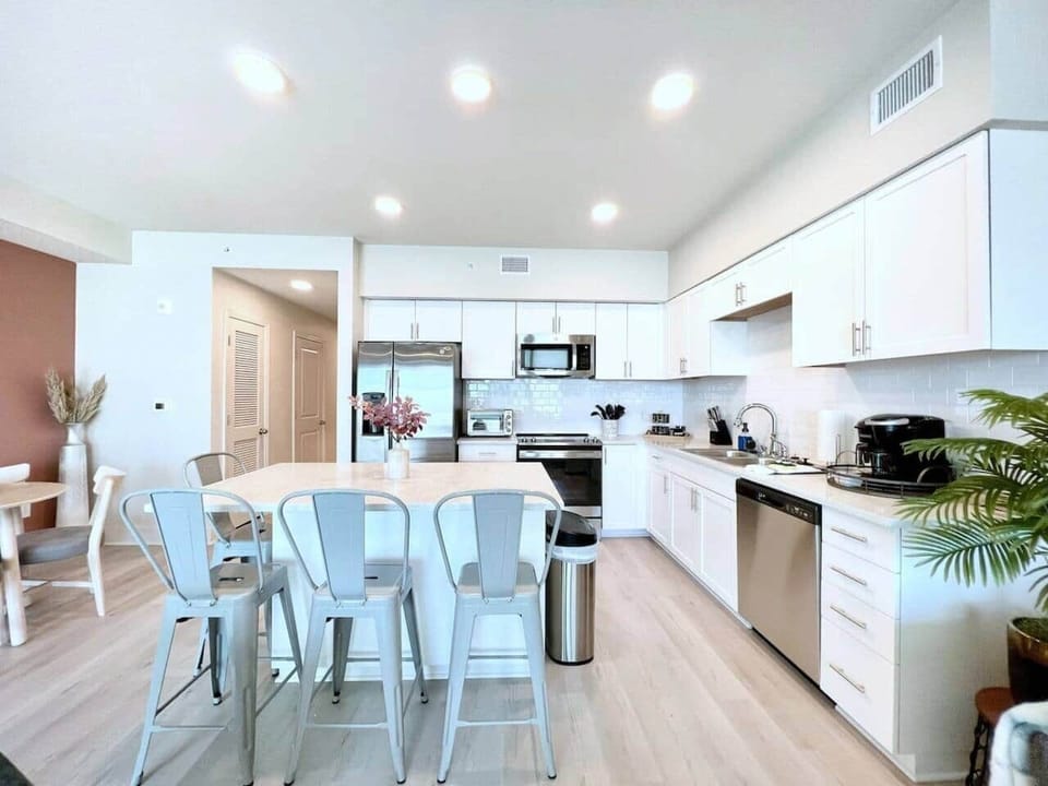 Modern Kitchen