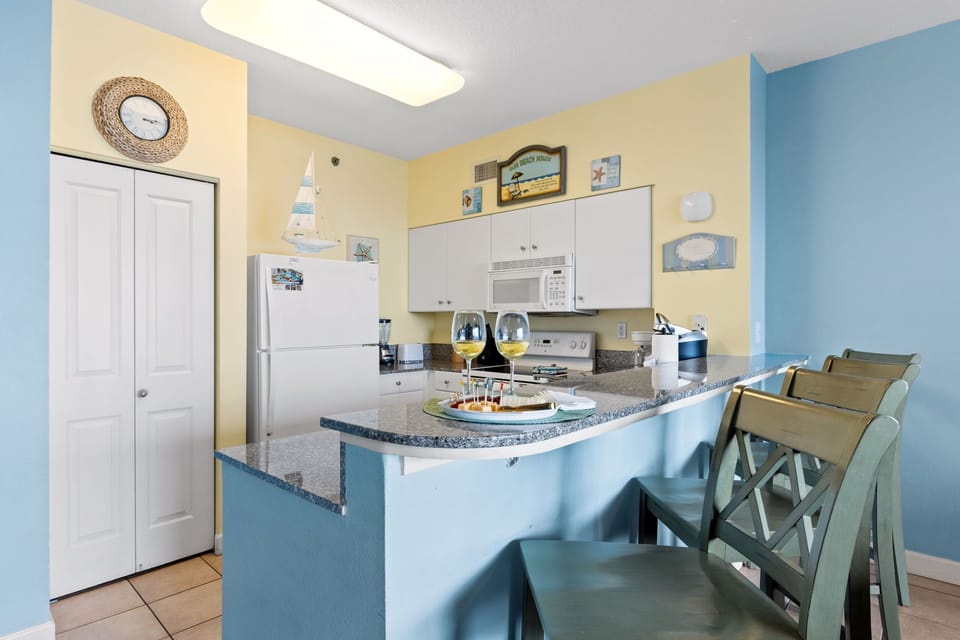 Full Size Kitchen with Gulf Views