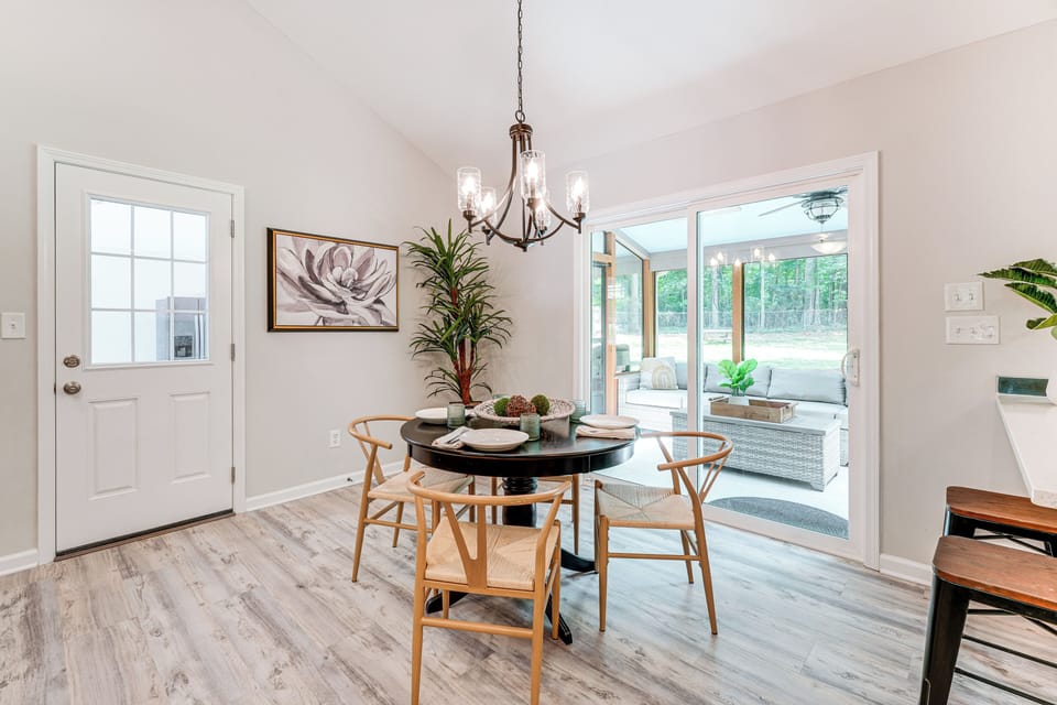 Dining Area | 1st Floor | Dishware & Flatware Provided