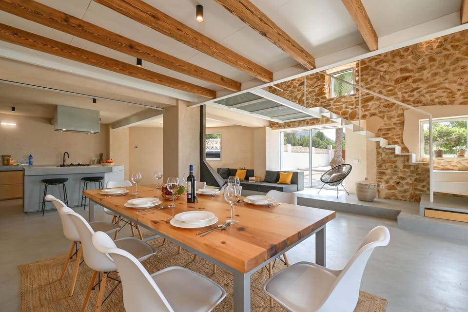 Living-dining room