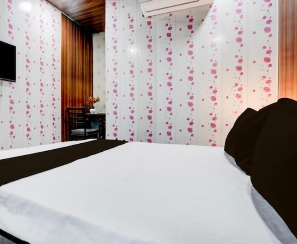 Single Room | Free WiFi