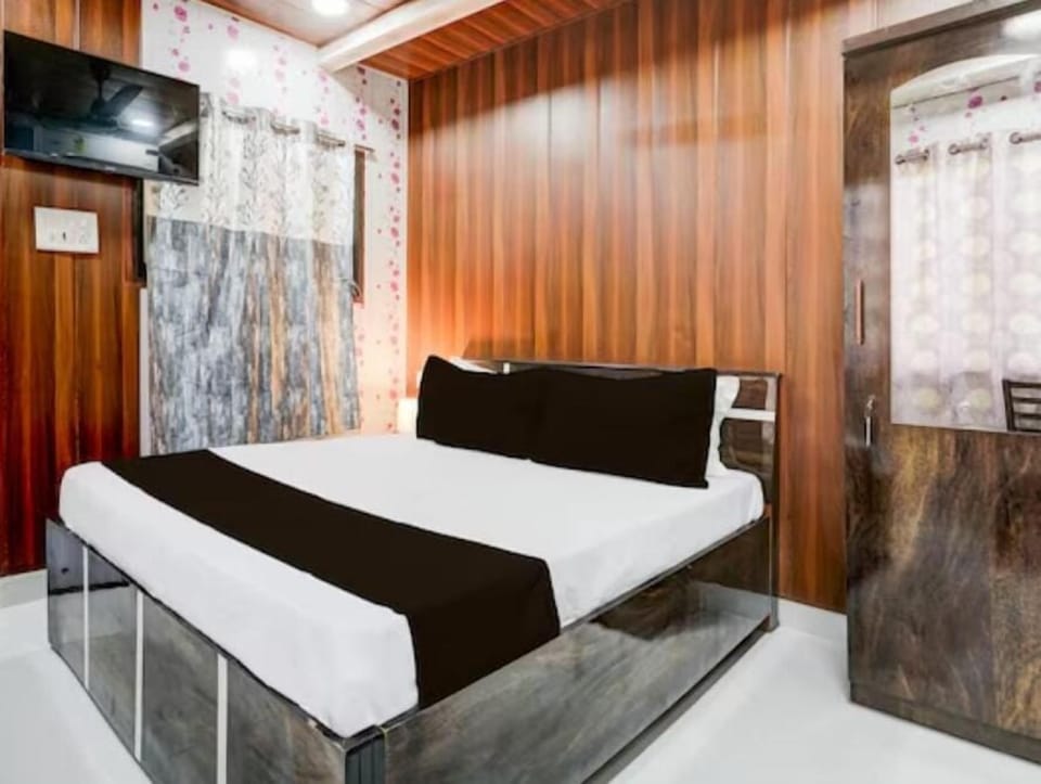 Single Room | Bathroom