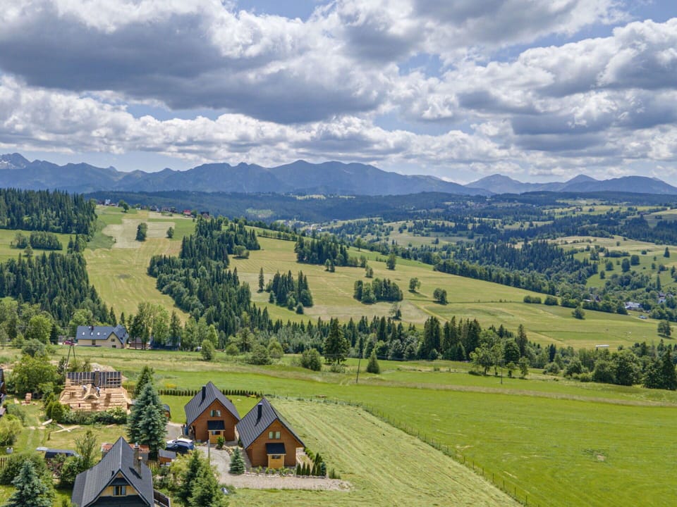 Grass, Hill, Highland, Landscape, Grassland, Rural Area, Land Lot, Mountain Range, Plain
