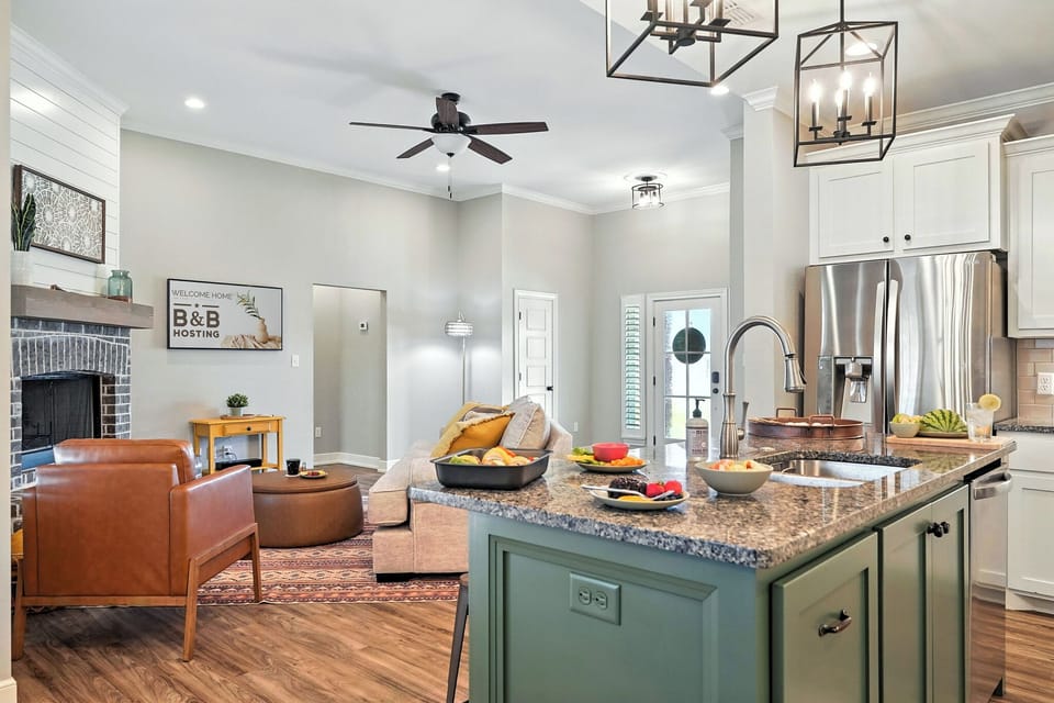 Kitchen and living room