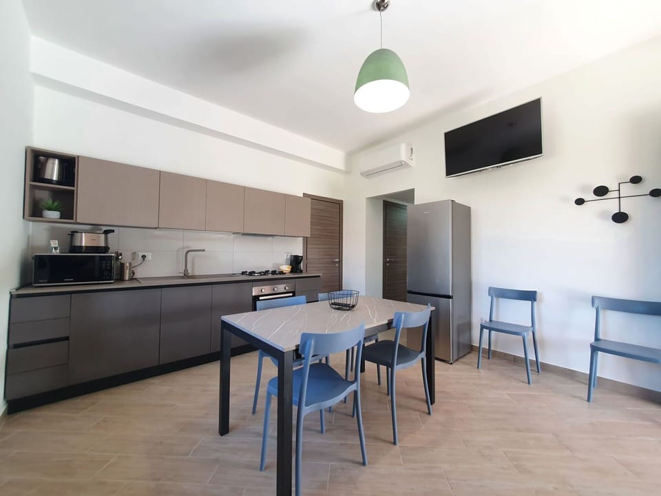 Furniture, Interior Design, Flooring, Lighting, Floor, Ceiling, Kitchen, Chair, Room, Table