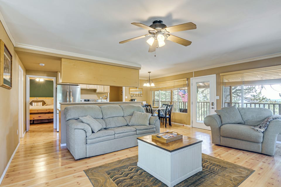 House (2 Bedrooms) | Interior