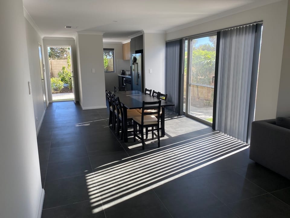 Family House | In-room dining