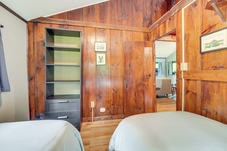 House (2 Bedrooms) | Interior