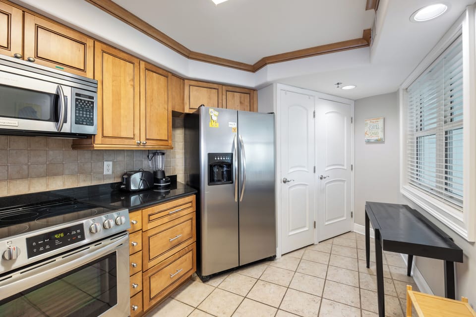 Perdido Sun Resort 300 by PKRM - Stainless appliances.