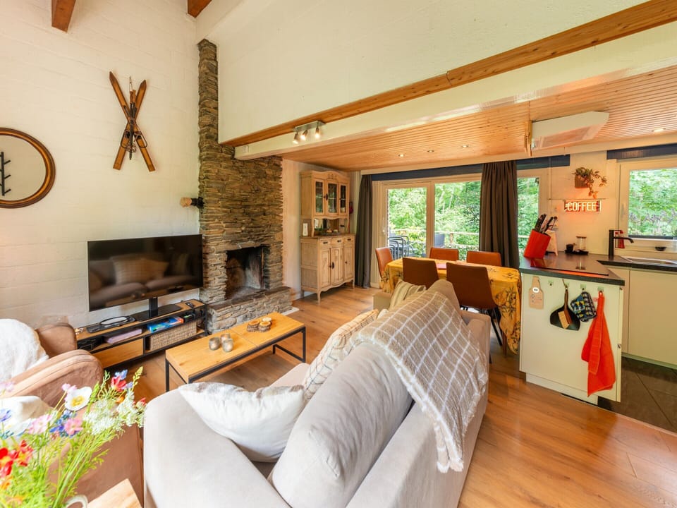 House | Living room