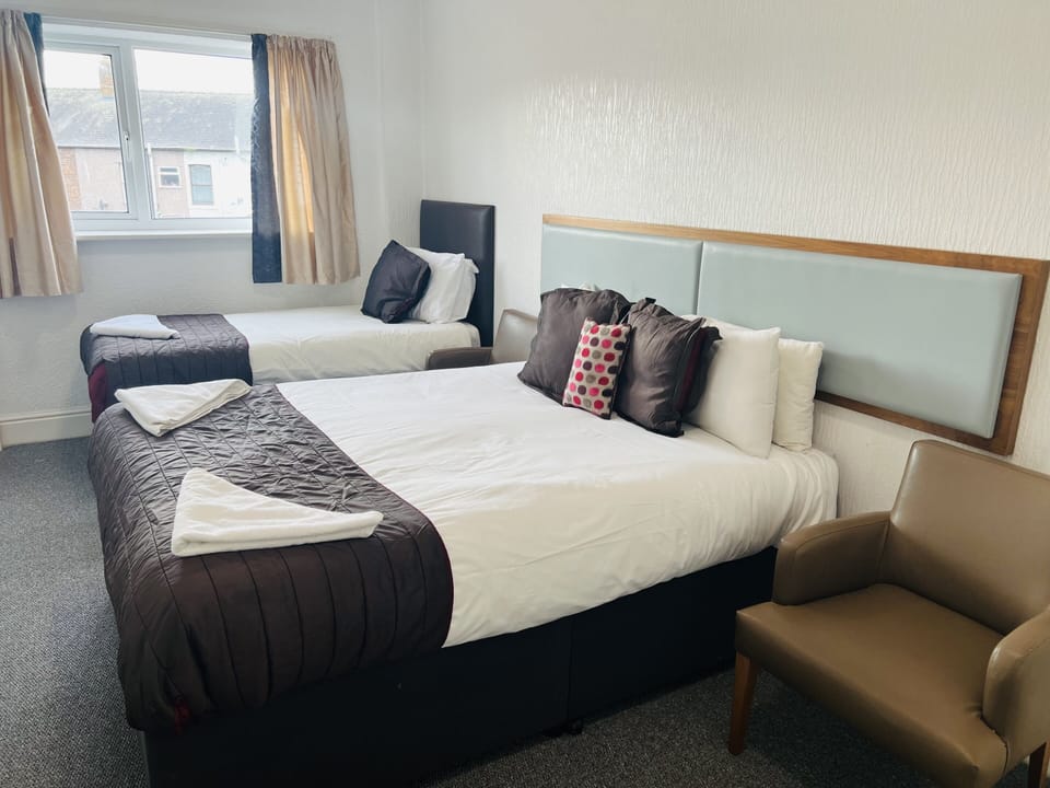 Family Triple Room | Interior