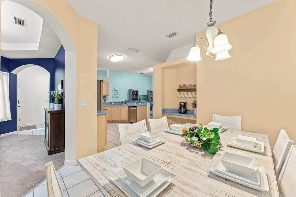House, Multiple Beds, Pool Access, Pool View (Poolside At Calabay) | Living area | 42-inch flat-screen TV with digital channels