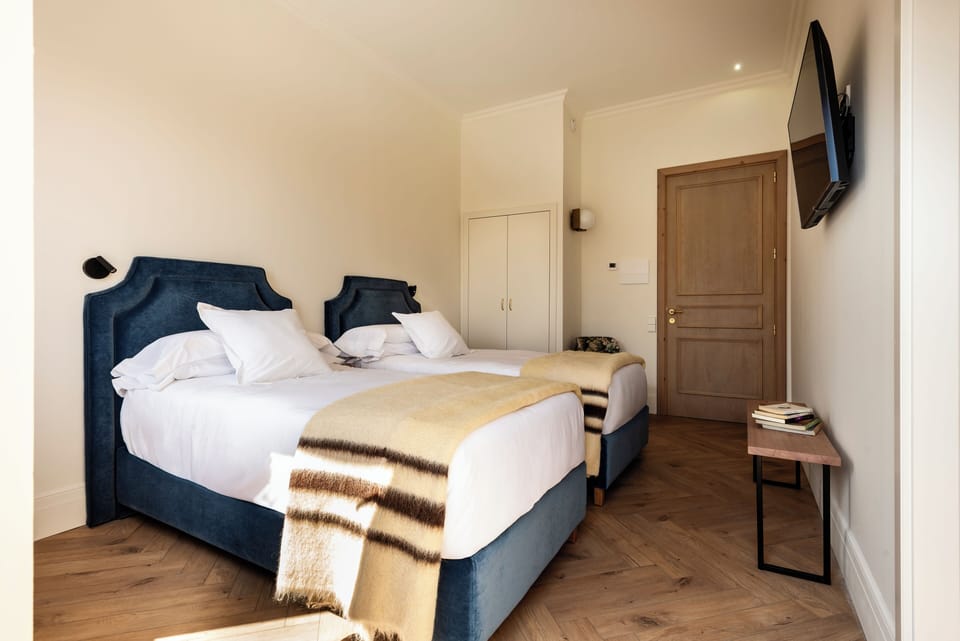Twin Room, Balcony | Egyptian cotton sheets, premium bedding, soundproofing, free WiFi