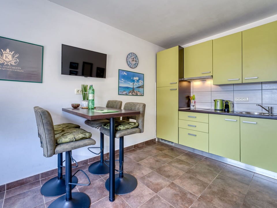 Interior Design, Furniture, Flooring, Floor, Ceiling, Room, Table, Apartment, Desk, Chair