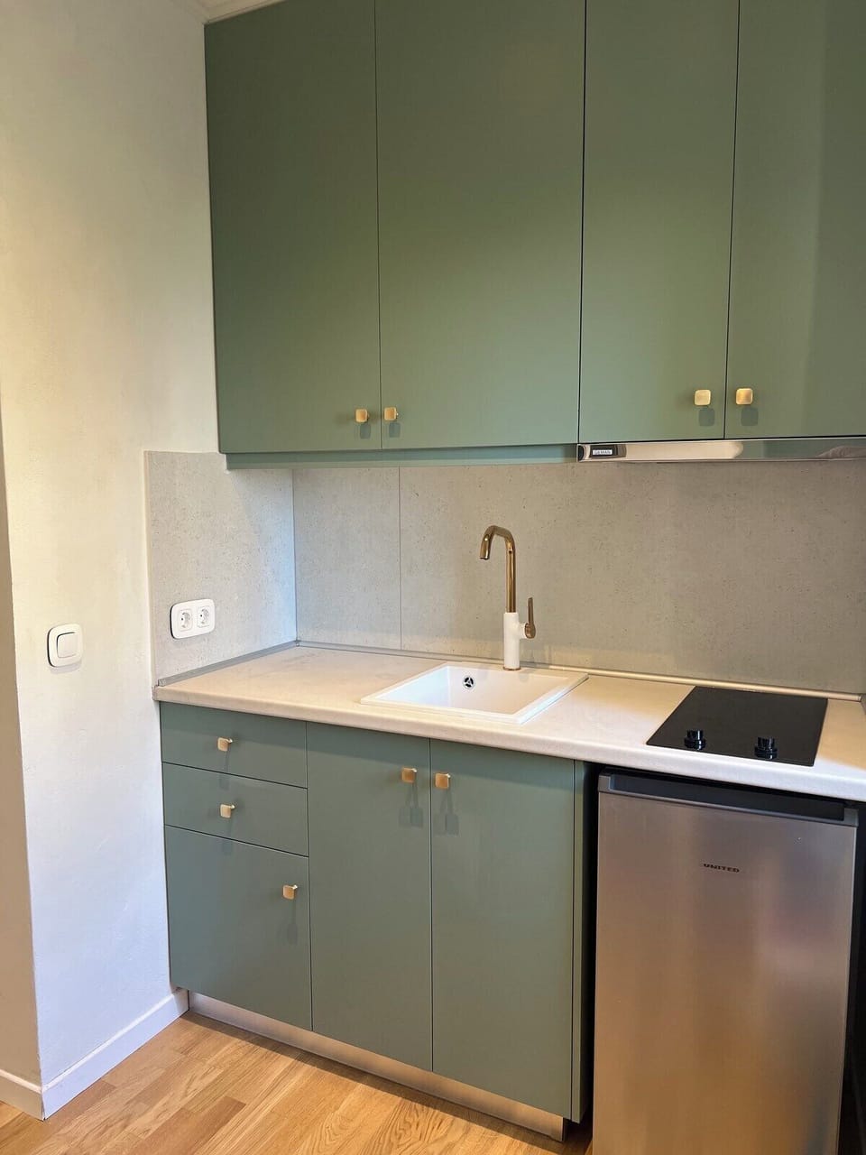 Apartment, Non Smoking | Private kitchen