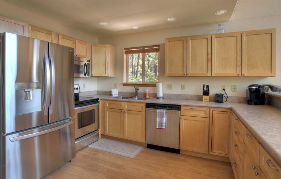 Whip up your favorite meals in this beautifully designed kitchen