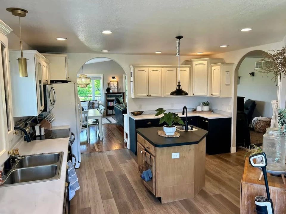 House | 6 bedrooms, Internet