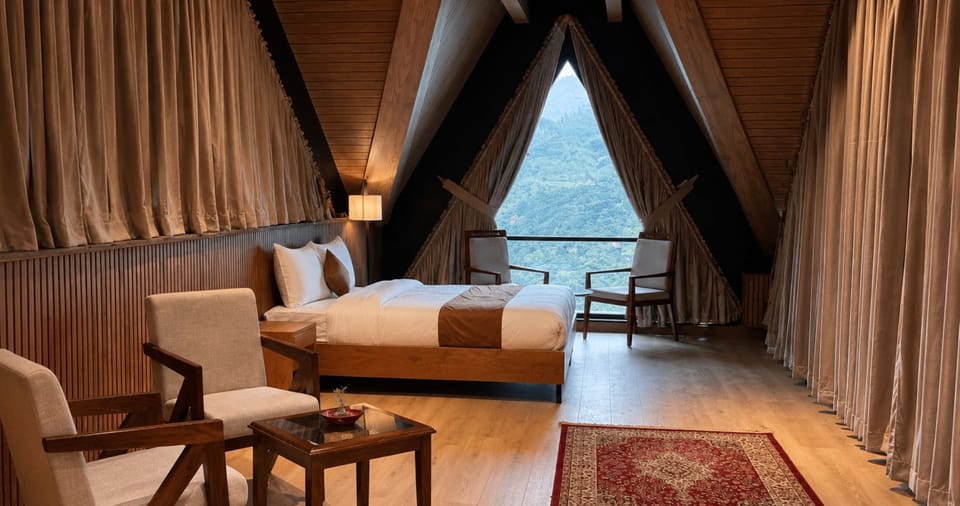 Presidential Suite, Mountain View | Premium bedding, down comforters, desk, laptop workspace