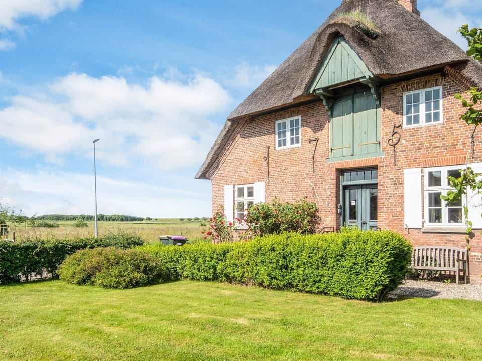 House | Exterior
