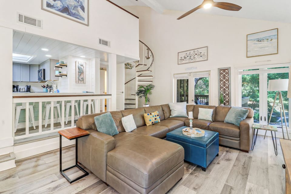 Living Room with Queen Sofa Bed