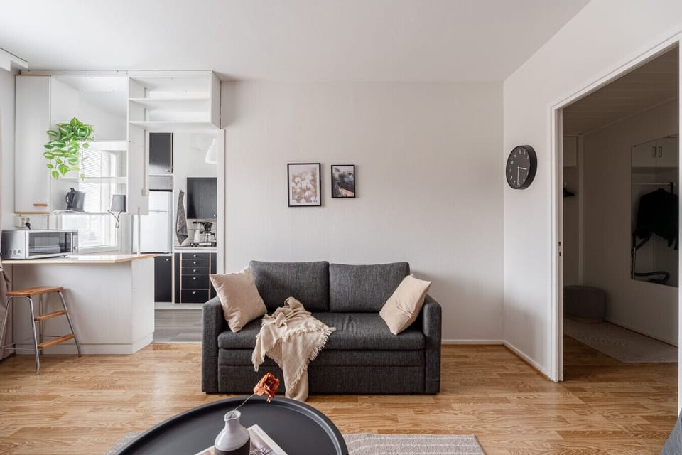 This modern apartment is furnished with quality to make your stay as pleasant as possible.