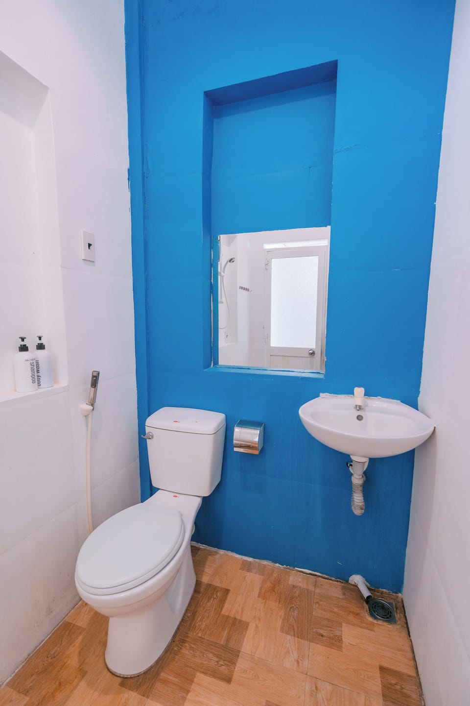 Comfort Double Room, Patio, Sea View | Bathroom | Shower, free toiletries, hair dryer, slippers