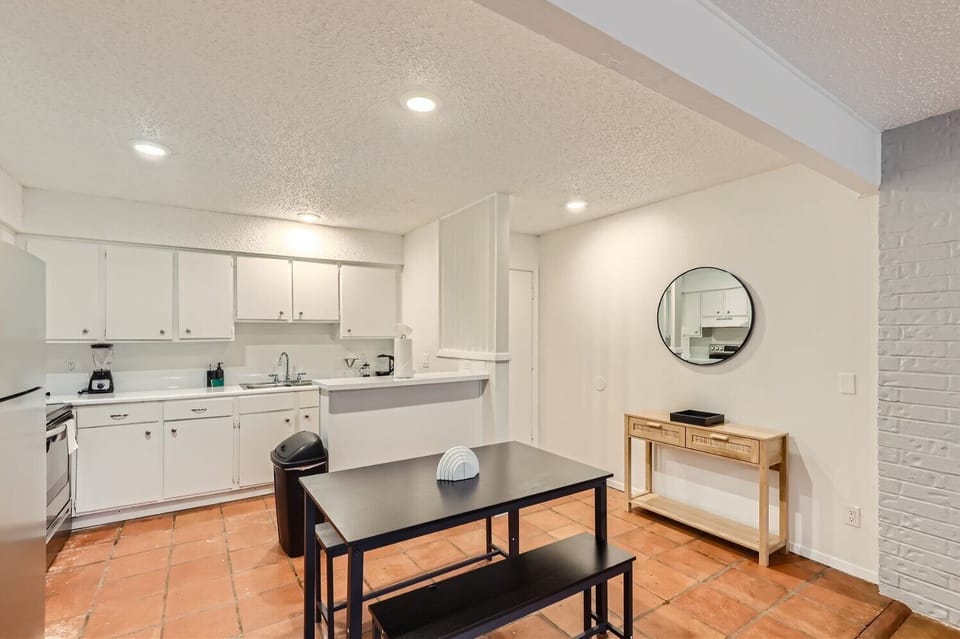 Kitchen Includes Cooking Utensils