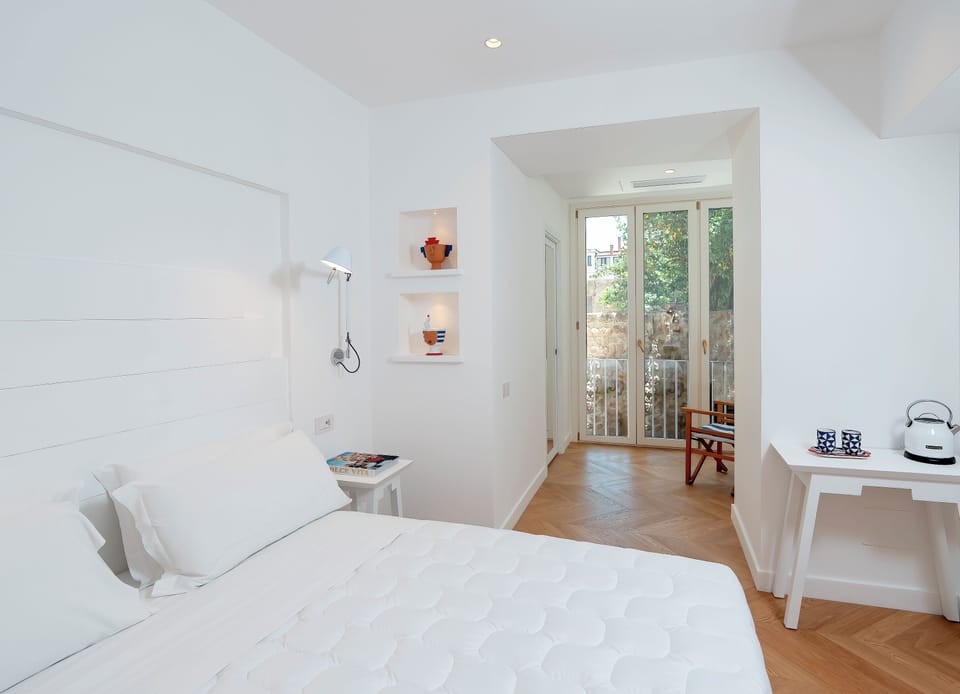 Superior Townhome | In-room safe, desk, free WiFi