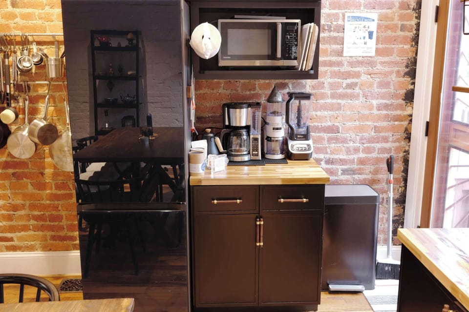Brew a delicious cup of coffee at our coffee station, we make sure to get you started with the basics! 