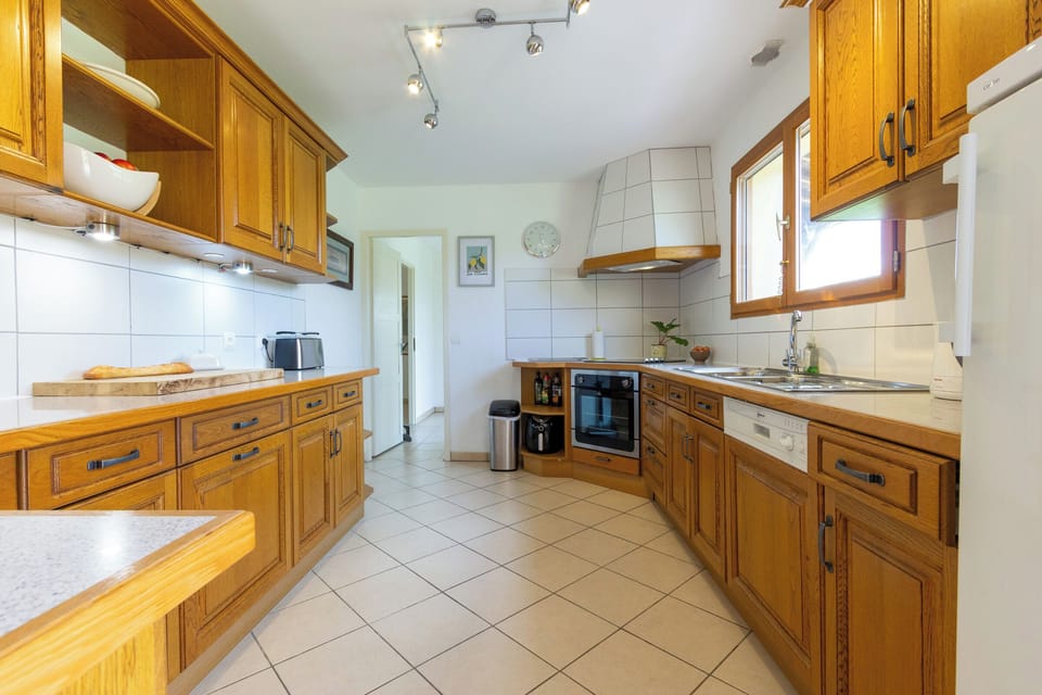Open plan kitchen.