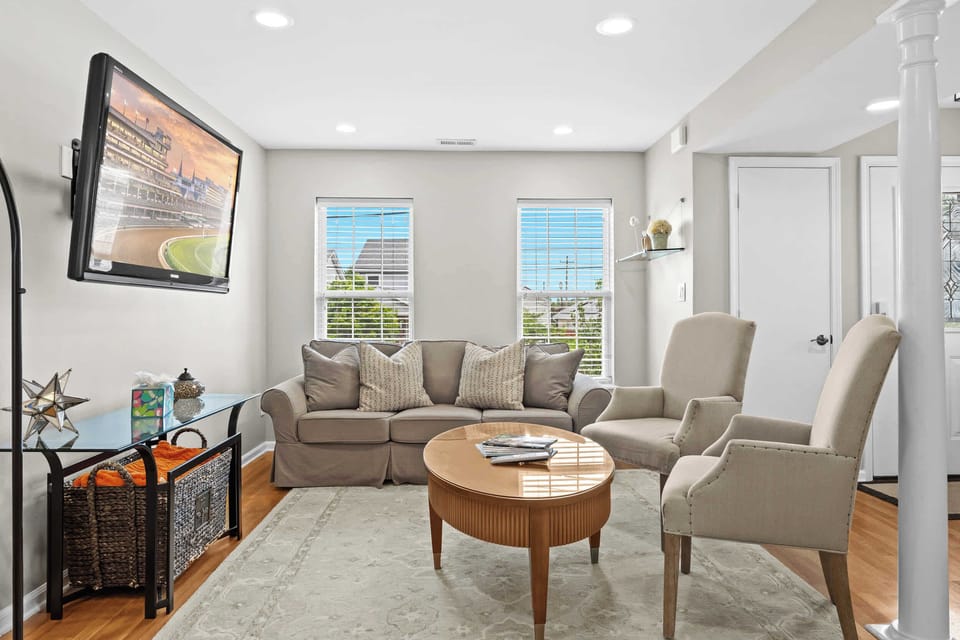Living Room: Designed for ultimate comfort, this living room is your perfect spot to recharge.