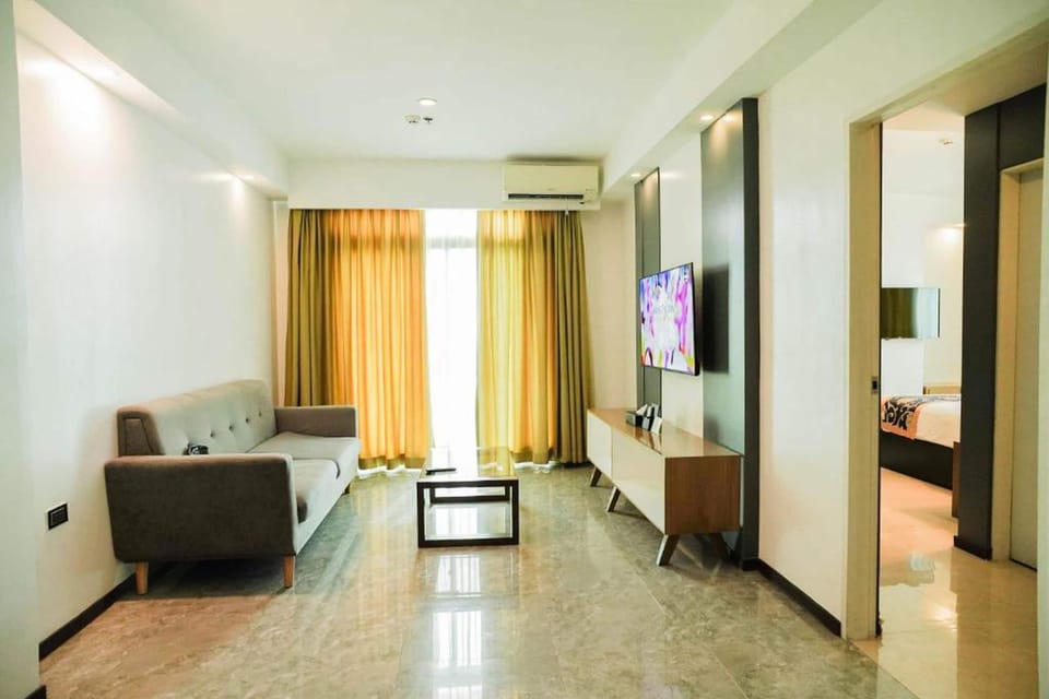 Deluxe Room, 2 Bedrooms | Premium bedding, desk, free WiFi, bed sheets