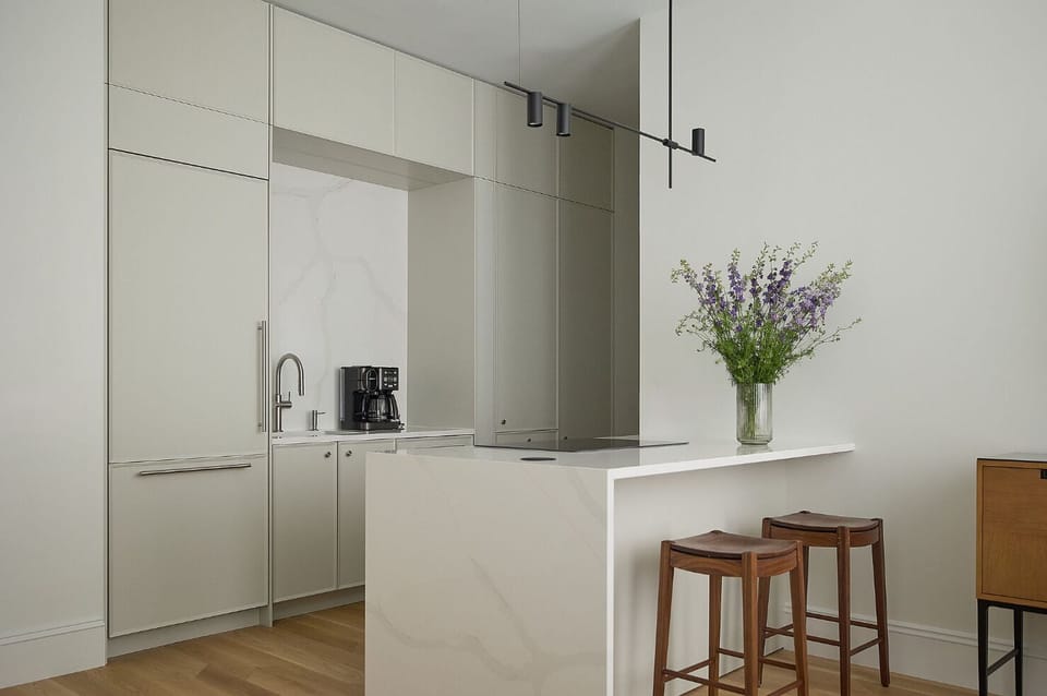 Loft, 1 Bedroom, City View | Private kitchen | Fridge, microwave, oven, stovetop