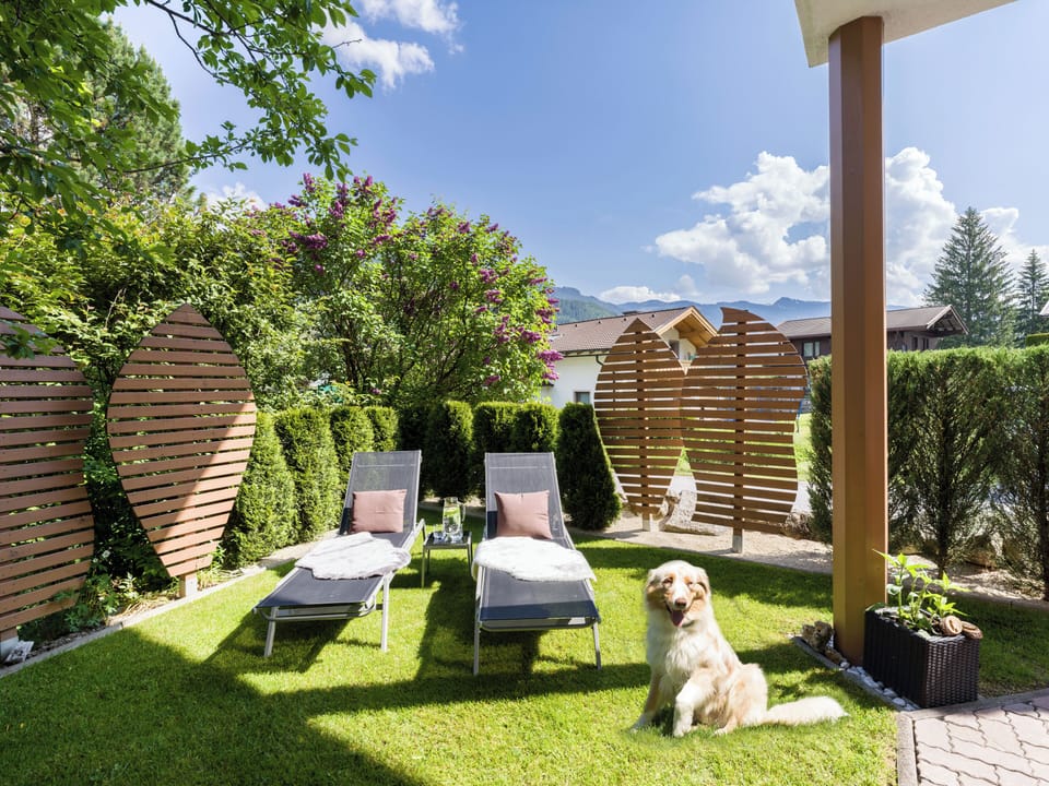 Comfort Apartment, 3 Bedrooms, Mountain View | Garden view